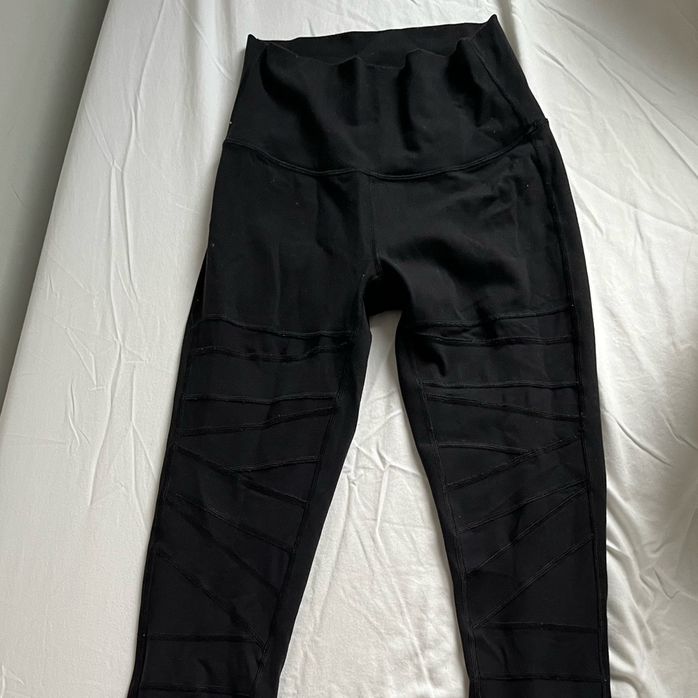 Lululemon leggings with mesh detailing